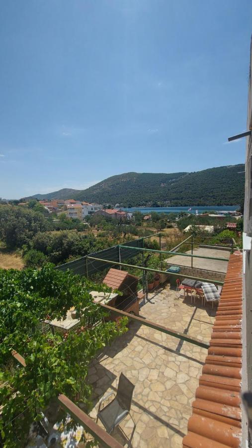 Apartmani Mlinar - Two Bedroom Apartment With Seaview Grebaštica Εξωτερικό φωτογραφία