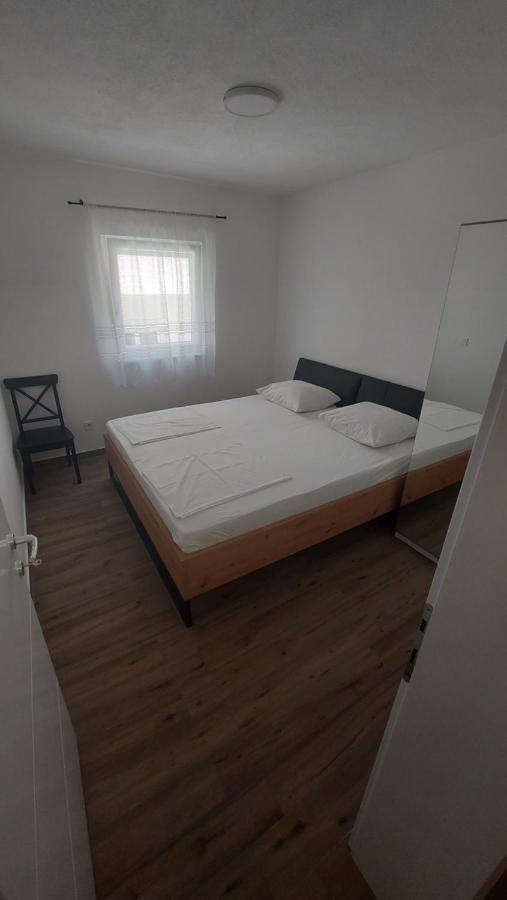 Apartmani Mlinar - Two Bedroom Apartment With Seaview Grebaštica Εξωτερικό φωτογραφία