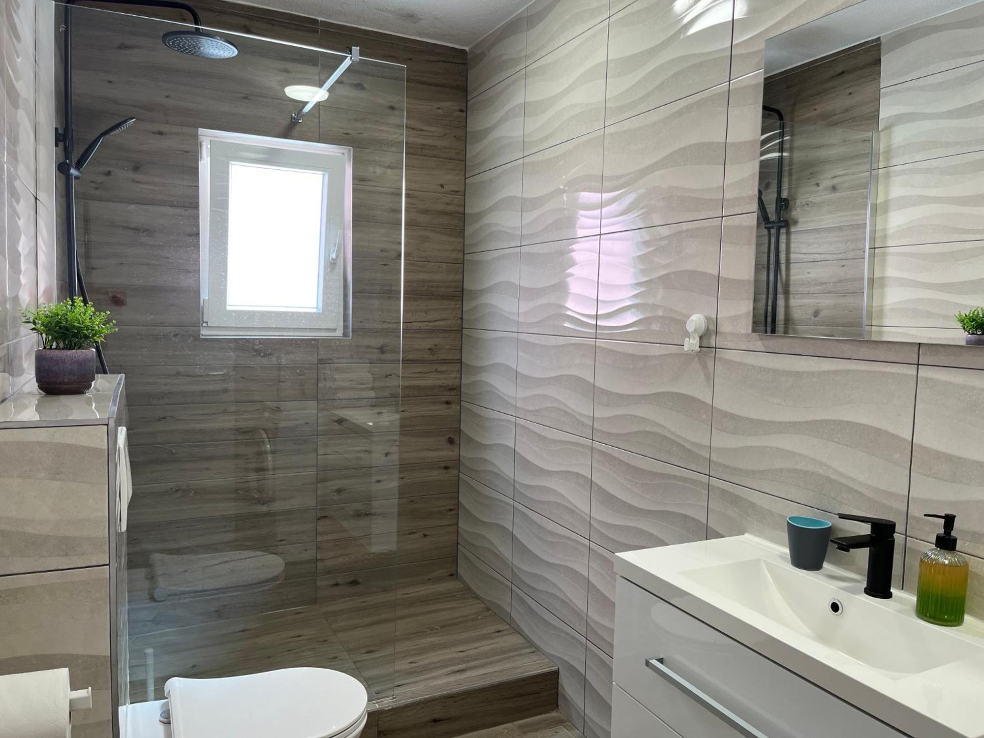 Apartmani Mlinar - Two Bedroom Apartment With Seaview Grebaštica Εξωτερικό φωτογραφία