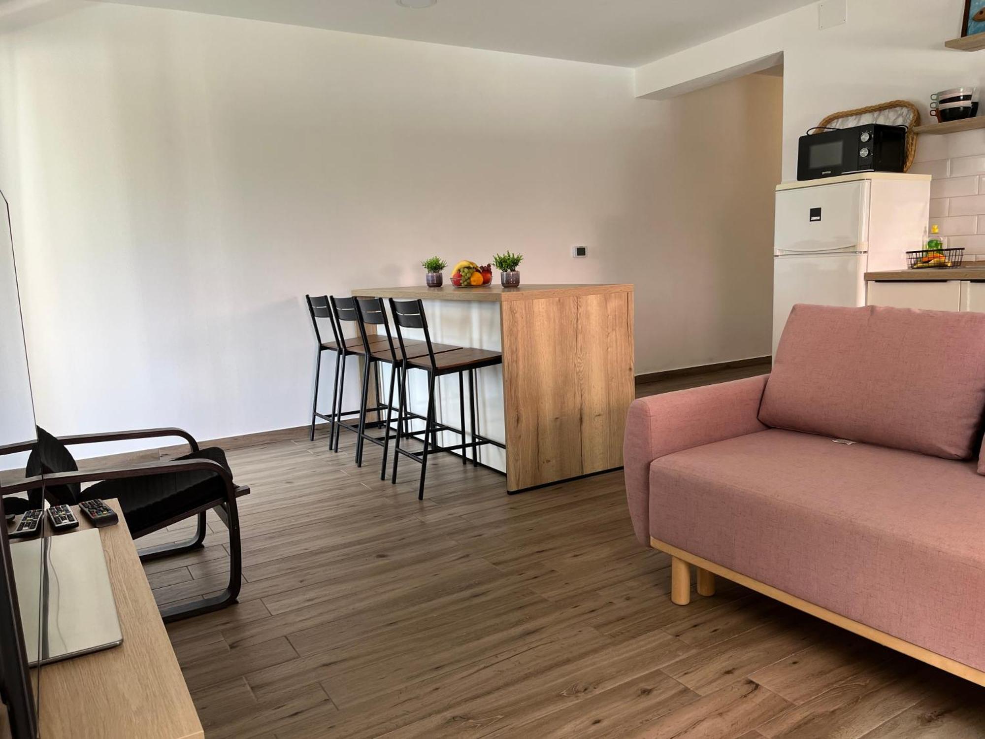 Apartmani Mlinar - Two Bedroom Apartment With Seaview Grebaštica Εξωτερικό φωτογραφία