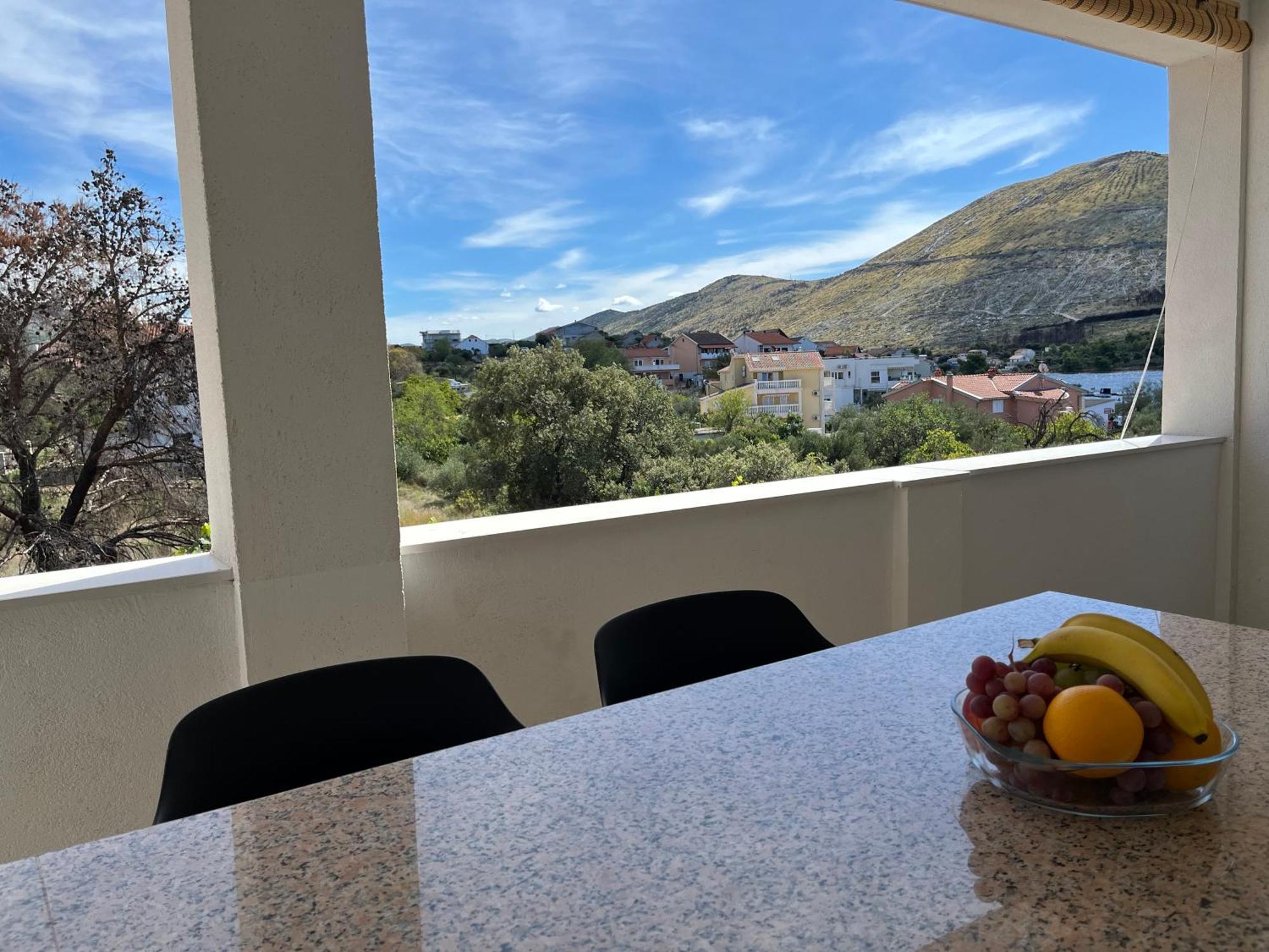 Apartmani Mlinar - Two Bedroom Apartment With Seaview Grebaštica Εξωτερικό φωτογραφία